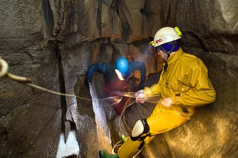 Grough — Cave Rescue Team Complains Over Horrifying Bear Grylls Tv