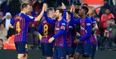 הספר מדעי החומר לכיתה ח עוסק בנושאים הבאים: ברצלונה נגד סביליה, ריאל מדריד מול ג'ירונה