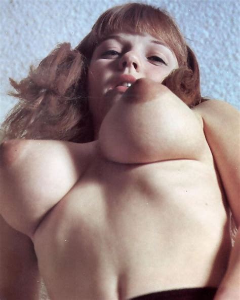 Vintage Big Tit Models