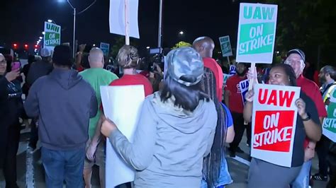 Nearly 50000 Uaw Workers Walk Off The Job At General Motors National