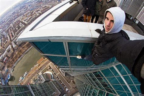 Russian Daredevil Photographer Takes The Ultimate Selfies