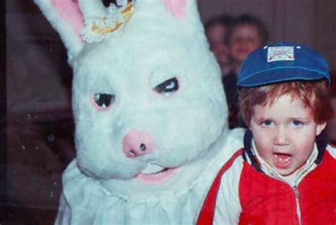 15 Vintage Easter Bunny Pics That Will Give You Nightmares O