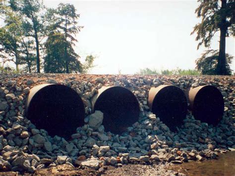 Find rail flatcars for bridges for use over creeks, on farm, or anywher you need a bridge. Sterling Rail - Tank Car Culverts Wanted