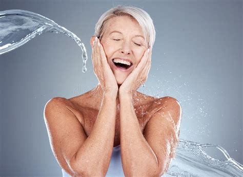 Mature Woman Shower Stock Photos Free Royalty Free Stock