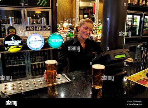 Street Barmaid Hi Res Stock Photography And Images Alamy