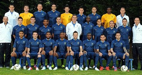Le calendrier des bleues avec les football. photo-Equipe-de-France-2012-2013 - Football sports - le ...