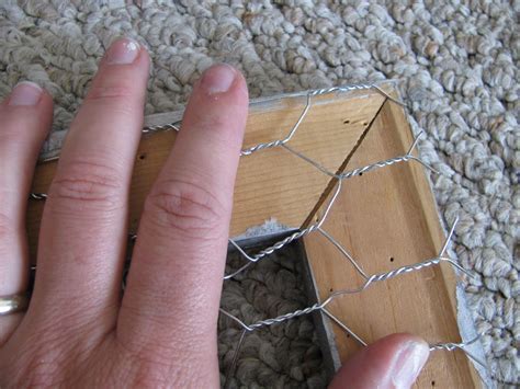 I Heart Rock N Roll Funky Chicken Wire Frame Tutorial