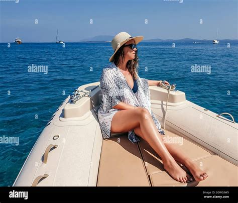 Daughter Sunbathing Nude On Boat Cumception My XXX Hot Girl