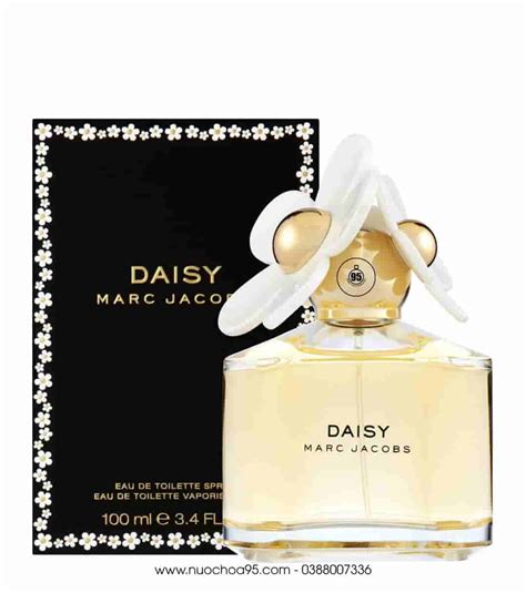 Nước hoa nữ Daisy Dream của hãng MARC JACOBS