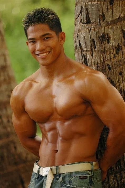 Nackte Asiatische Muskelm Nner Porno Foto