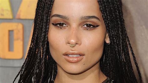 Zoe Kravitz In Valentino Shows The Rest Of Us How To Pull Off A