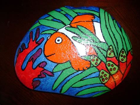 Clown Fish By Amandaferguson070707 On Deviantart Rock Crafts