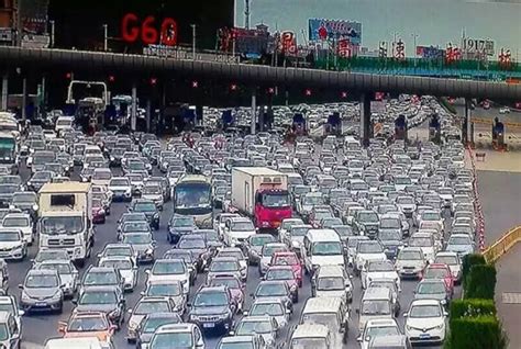 Worst Ever Traffic Jam Stretches Miles In Beijing China Daily Star