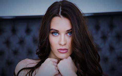 Lana Rhoades Biography The Queen Of Porn Industry Pulchra
