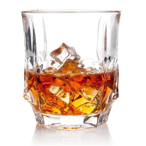 Top 10 Best Whiskey Glasses In 2021 Topreviewproducts Whiskey Glasses Whisky Glass Good