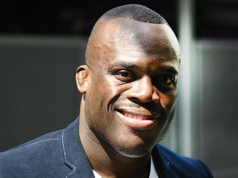 Vernon white vs remy bonjasky. Melvin Manhoef