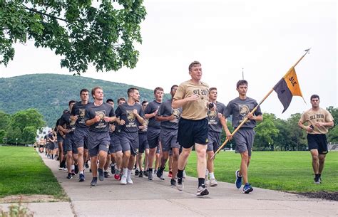 West Point Offers High School Students A Taste Of Cadet Life Article