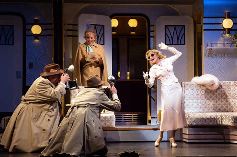 Kristin Chenoweth Returns To Broadway In ‘on The Twentieth Century