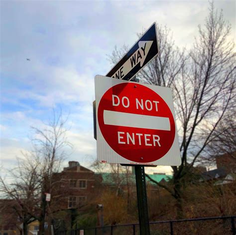 One Way Do Not Enter Signs Street Signs Early Childhood Development