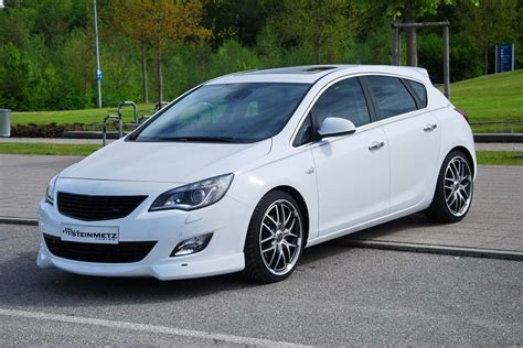 The Car Steinmetz Spiffs Up New 2010 Opel Astra