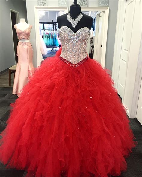 Princess Prom Ball Gown Red Quinceanera Dresses Sweet 16 Rhinestones Prom Dress Sweet 18