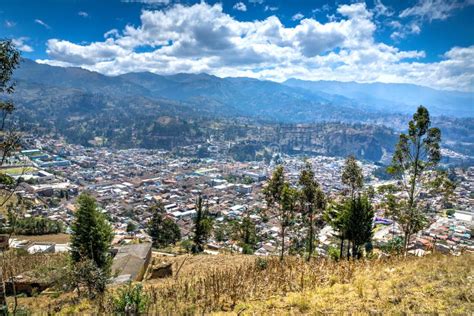 Vistas A La Ciudad De Guaranda Ecuador Imagen De Archivo Imagen De