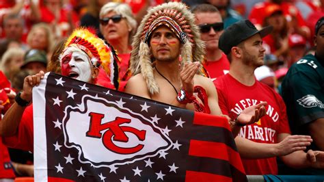 Chiefs Ban Headdresses Native American Face Paint For Fans At Home