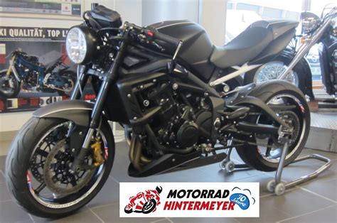 History, specifications, images, videos, manual. Details zum Custom-Bike Triumph Street Triple 675 R des ...