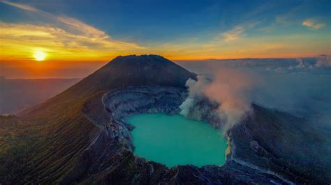 Worldisbeautiful Net Ijen Volcano Indonesia