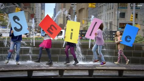 Sia covered the song for the soundtrack for the 2014 film. Sia - you're never fully dressed without a smile (parole ...
