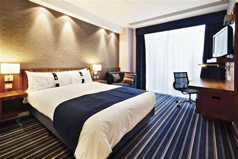 We did not find results for: Bespoke Hotel Bedrooms | Hotel Furniture - Furnotel