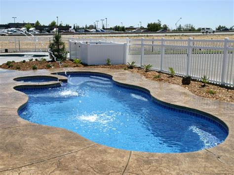 Laguna Deluxe Swimming Pool Builders