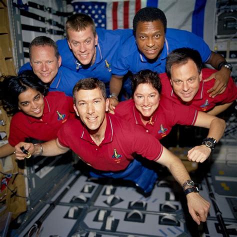 Space Shuttle Columbias Final Mission Sts 107 In Photos Space