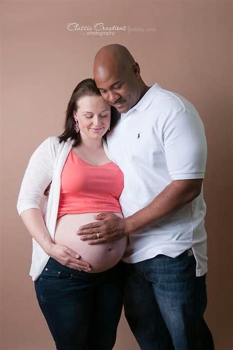 maternity couple