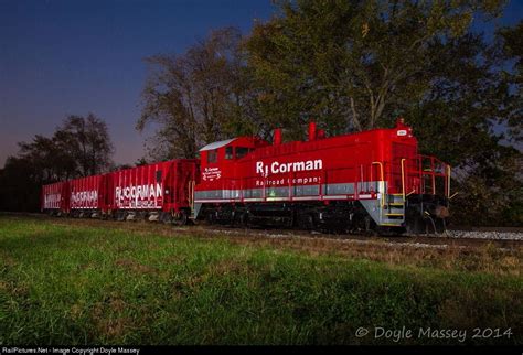 Railpicturesnet Photo Rjc 1261 Rj Corman Railroads Emd Sw1200 At