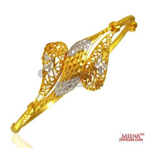 22k Gold 2 Tone Fancy Kada Baka24426 22k Gold Fancy Ladies Bangle