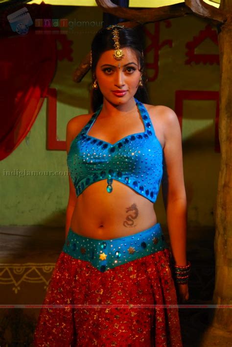 Navneet Kaur Actress Hd Photos Images Pics And Stills 28082