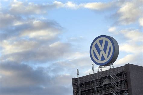 German Prosecutors Seek Punitive Damages From Volkswagen Wsj