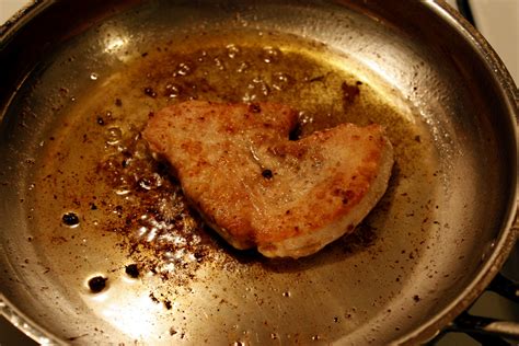 Seared Turkey Chops With Apple Pan Sauce Recipe Adventuretime