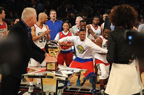 Nba All Star Celebrity Game Photo Gallery Kevin Hart Takes His Fourth