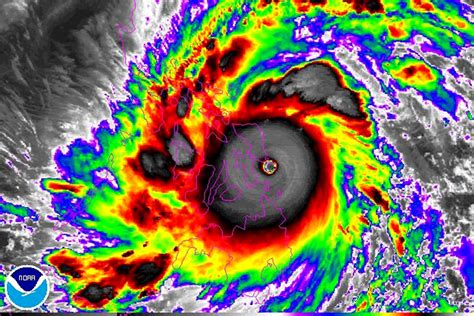 Typhoon Haiyans Electric Spectacular In The Eye Of The Storm New