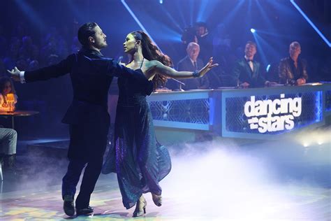 Gabby Windey Says Dwts Has Provided Therapy In Her Split