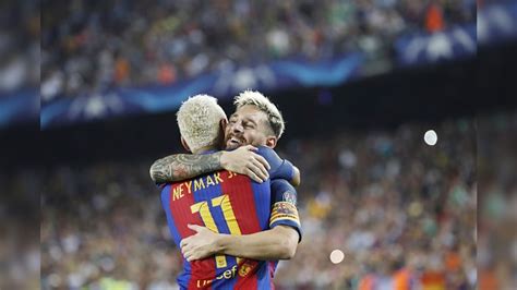 lionel messi wants neymar to come take his place at barcelona report news18