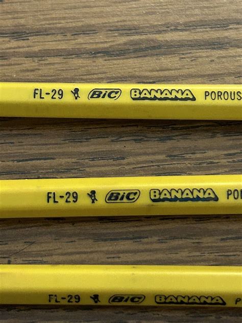 Vintage Lot Of 3 Bic Banana Porous Pen Usa Fl 29 Ink And 1 F 25 Pens
