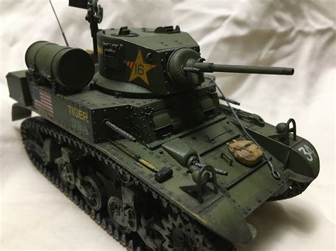M3a1 Stuart Light Tank Plastic Model Military Vehicle Kit 135
