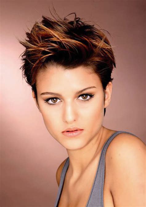 24 Cool And Easy Short Hairstyles Styles Weekly