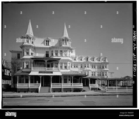 Main Facade Elevation Colonial Hotel Beach And Ocean Avenues Cape