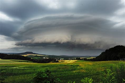 Auch in littau im kanton luzern hagelt es kräftig. Gewitter ohne Ende, 2015 - News - Wetter24.de
