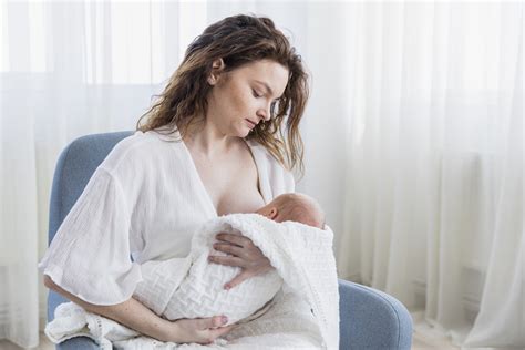 How To Relieve Breastfeeding Pain Advice For When Breastfeeding Hurts