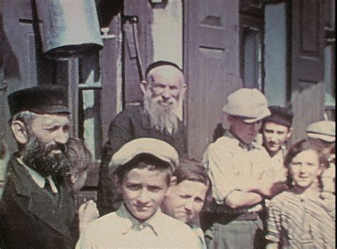 ‘three Minutes A Lengthening Looks At Jewish Life Before Nazi